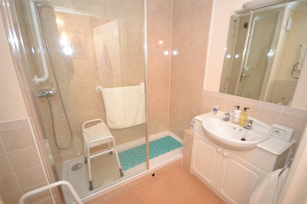 Additional image 8 of Tyrell Lodge, Springfield Road, Chelmsford