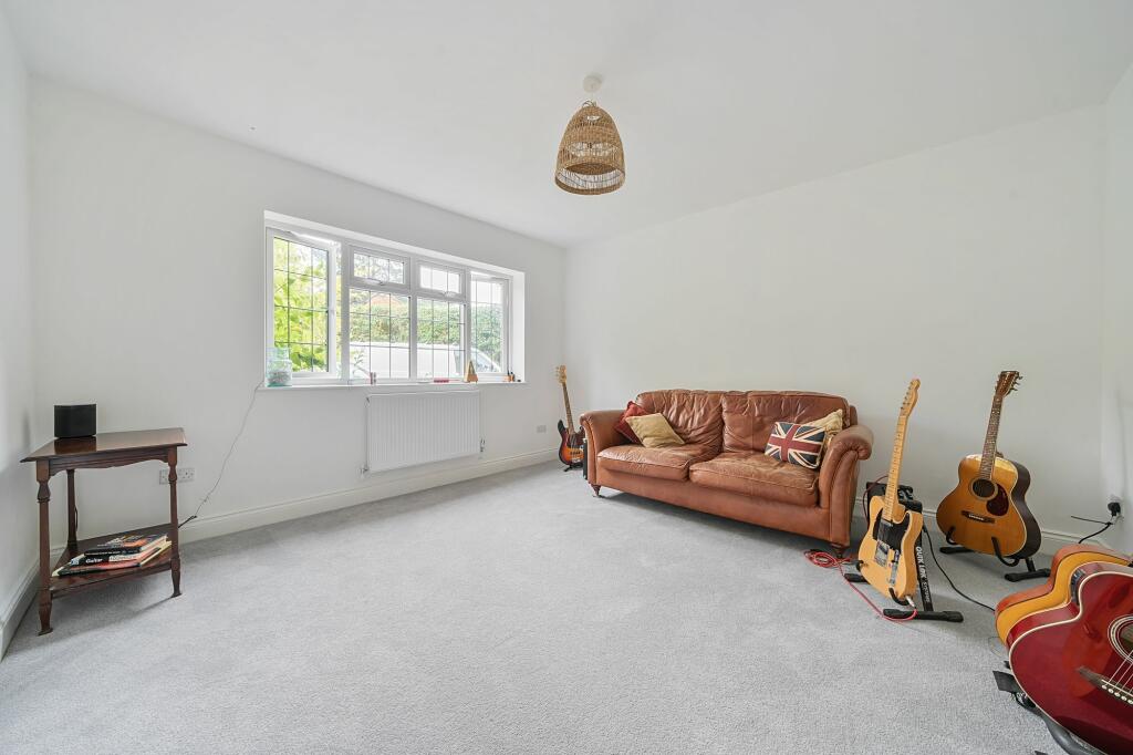 Additional image 20 of Loxford Road, Caterham, CR3