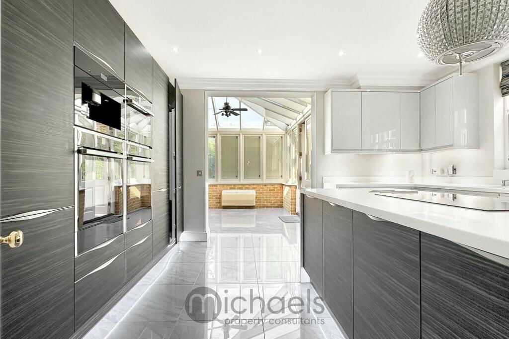 Additional image 5 of Beverley Road, Lexden, Colchester, CO3