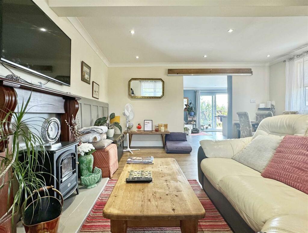 Additional image 11 of Kentish Farm Road, Stisted, Braintree