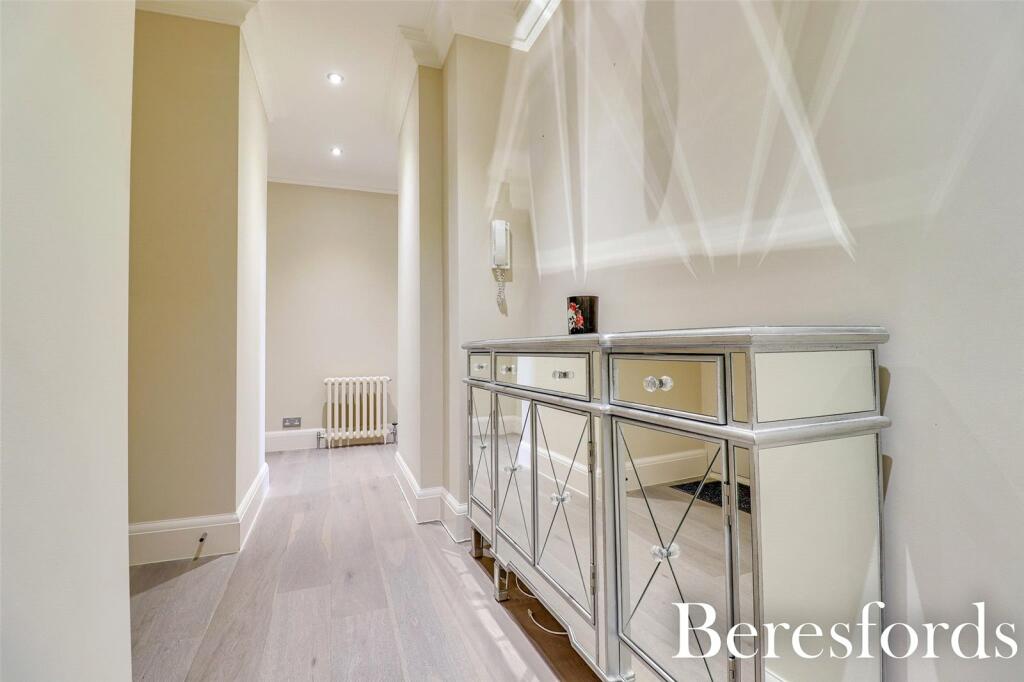 Additional image 9 of Thorndon Park, Ingrave, CM13