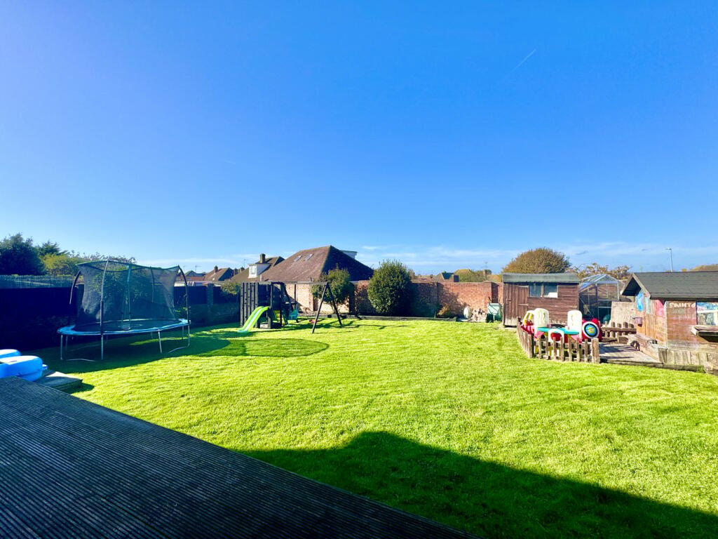 Additional image 43 of Woodberry Way, Walton on the Naze, CO14