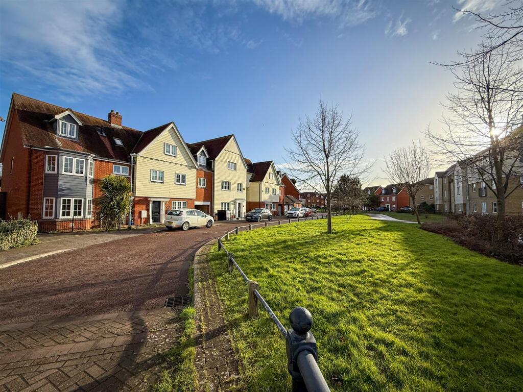 Additional image 2 of Woden Avenue, Stanway, Colchester