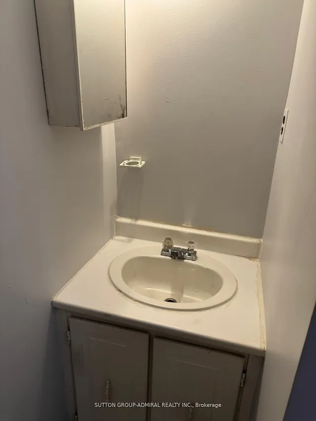 Additional image 21 of 27 Shudell Ave