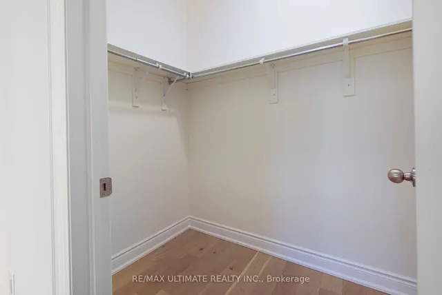 Additional image 35 of 380 Valleyway Dr