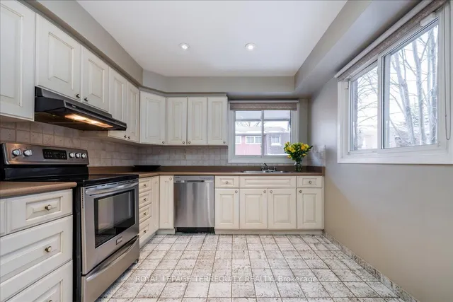 Additional image 9 of 16 Bards Walk Way