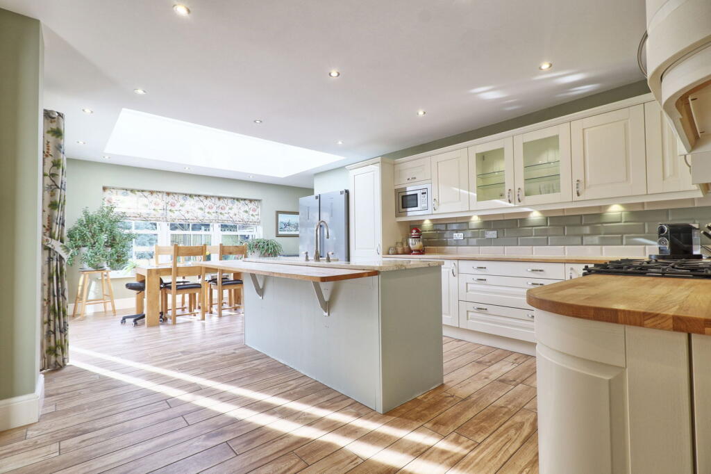 Additional image 8 of Vicarage Court, Southminster, CM0 7GZ