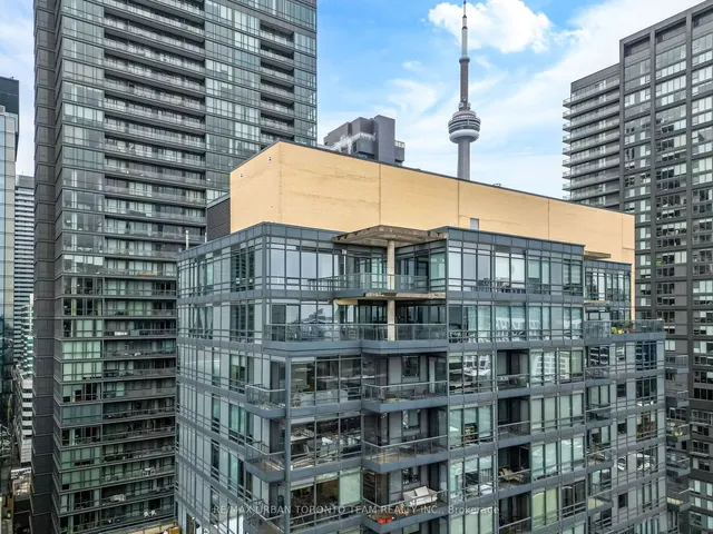 Additional image 30 of 438 King St Unit Ph03