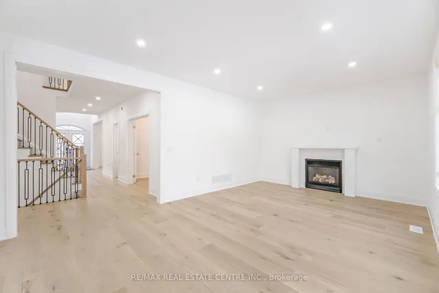 Additional image 18 of 17 Wonder Way