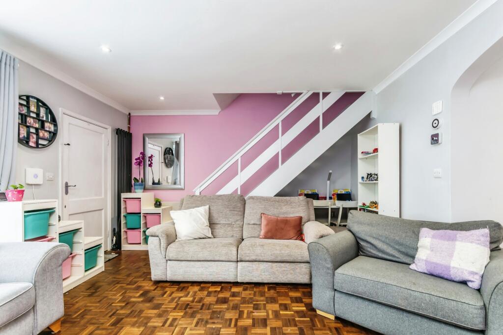 Additional image 19 of Greenwood Gardens, Caterham, Surrey, CR3