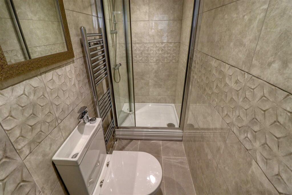 Additional image 6 of Upper Third Avenue, Frinton on Sea