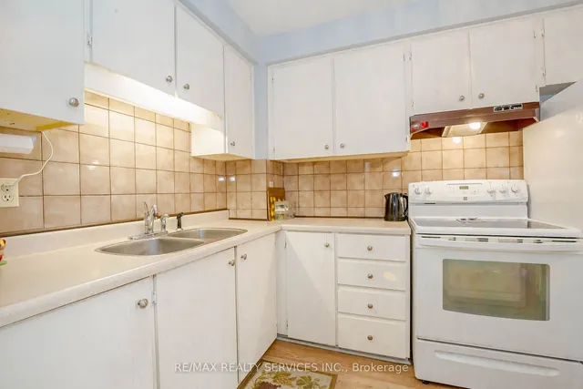 Additional image 14 of 4 Collins Cres