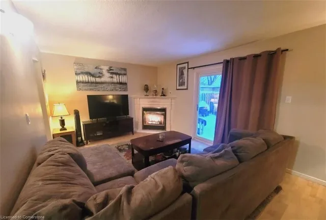 Additional image 10 of 42 Cedarhill Cres