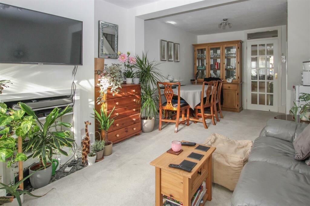 Additional image 3 of Great Eastern Road, Brentwood