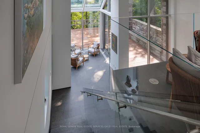 Additional image 26 of 11 Beaumont Rd