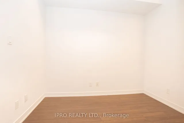 Additional image 25 of 30 Ordnance St Unit 407