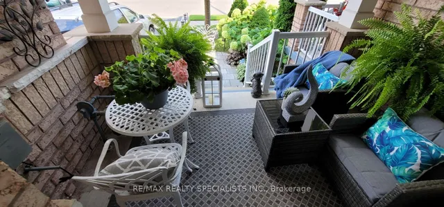 Additional image 39 of 83 Spicebush Terr