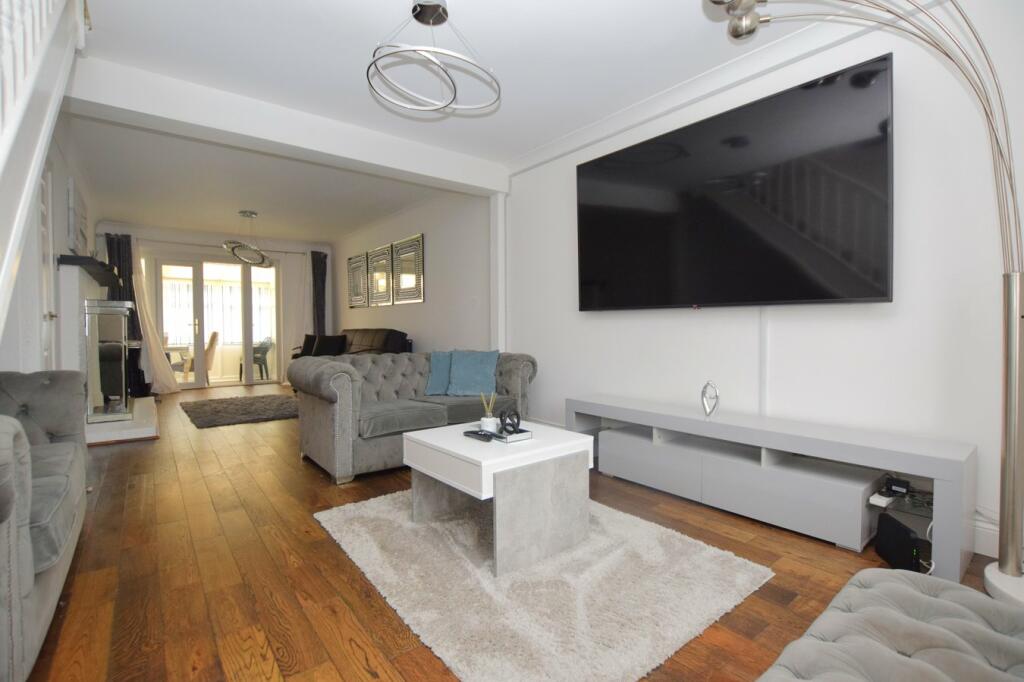 Additional image 6 of Lorraine Close, Billericay, CM11