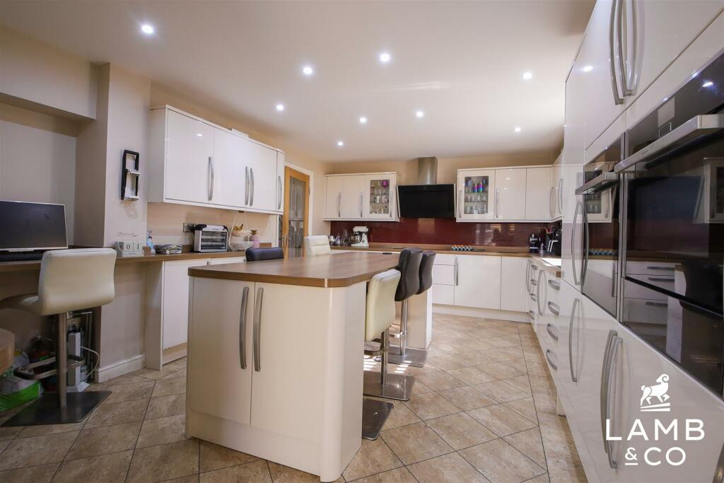 Additional image 2 of Albany Gardens West, Clacton-On-Sea