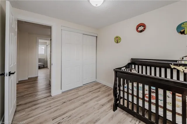 Additional image 18 of 25 Upper Canada Dr Unit 27