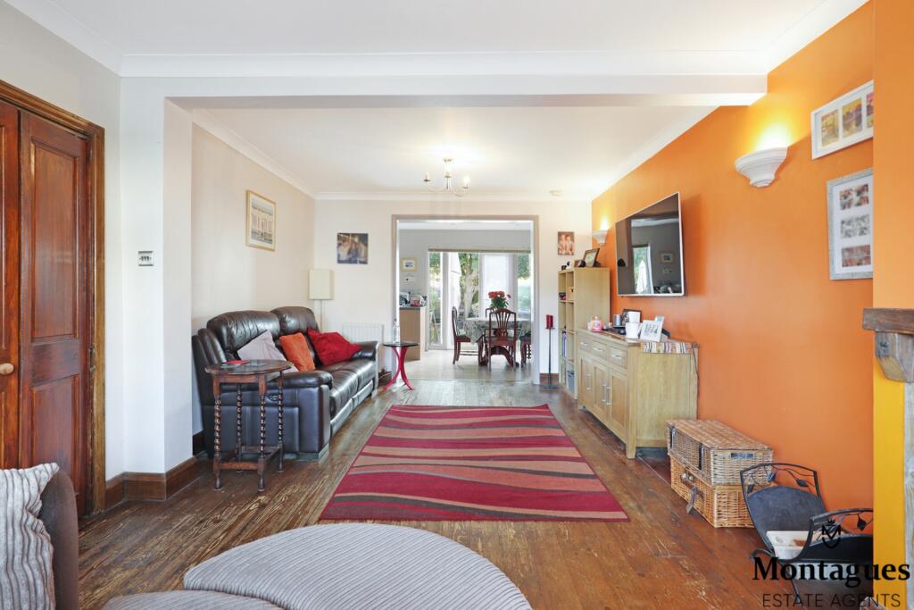 Additional image 2 of Hemnall Street, Epping, CM16