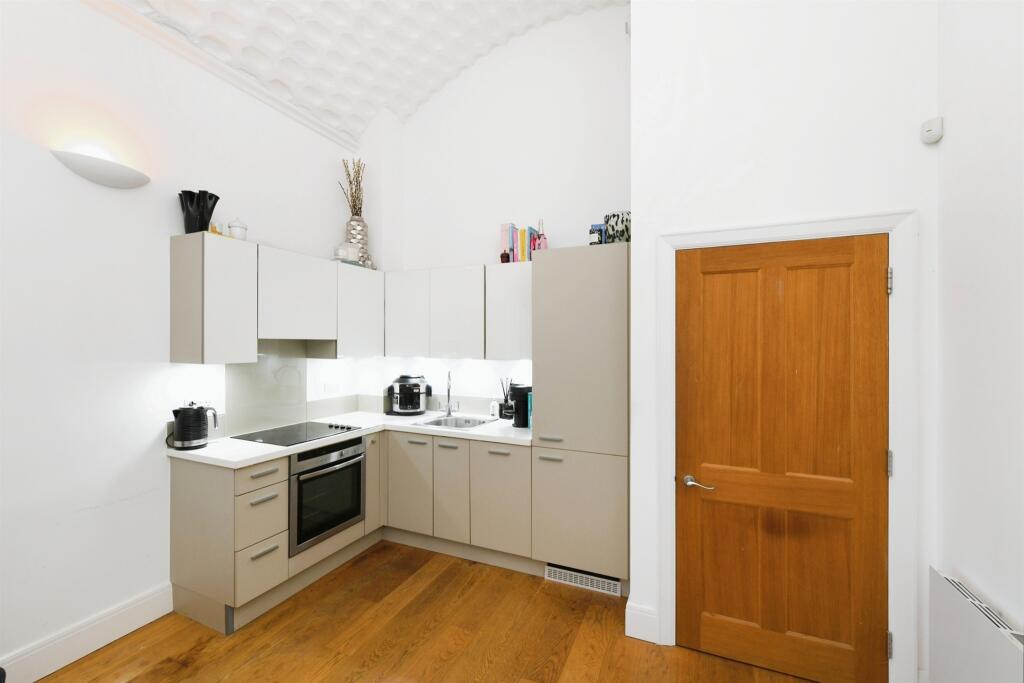 Additional image 16 of The Galleries, Warley, Brentwood