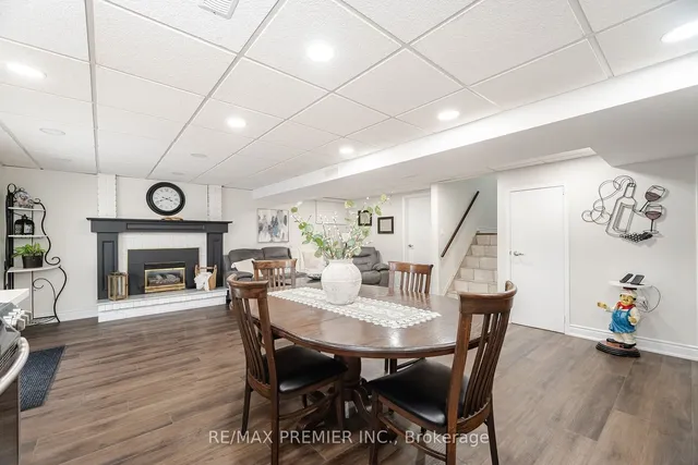 Additional image 30 of 14 Capstan Crt