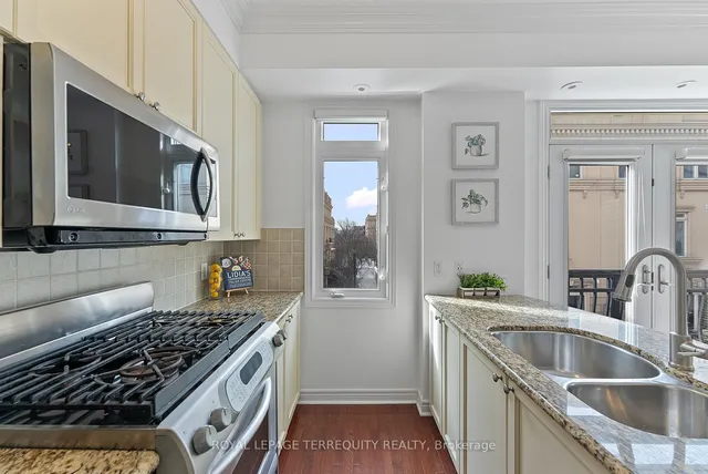 Additional image 11 of 60 Carr St Unit 11