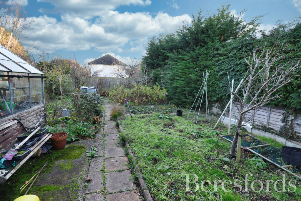Additional image 16 of Crescent Road, Heybridge, CM9