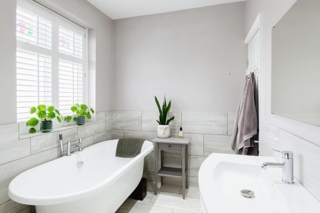 Additional image 3 of Third Avenue, Chelmsford, CM1