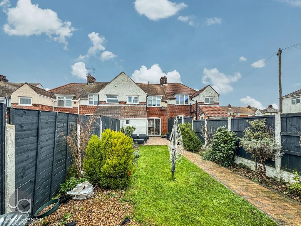 Additional image 21 of Mayflower Avenue, Harwich