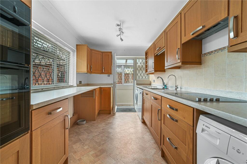 Additional image 3 of Hadleigh Road, East Bergholt, Colchester, Suffolk, CO7