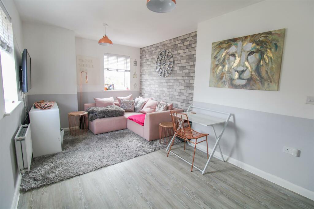 Additional image 9 of Dunnock Road, Harlow