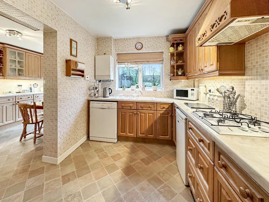 Additional image 5 of Limpsfield Road, Warlingham, Surrey, CR6 9RJ