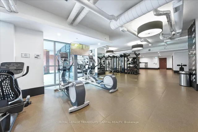 Additional image 35 of 38 Iannuzzi St Unit 2209