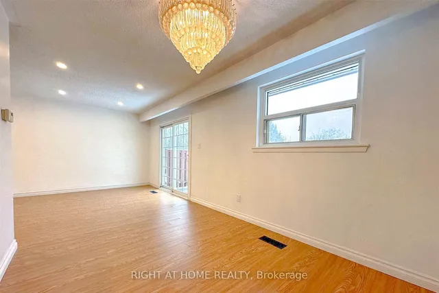 Additional image 17 of 75 Glen Springs Dr