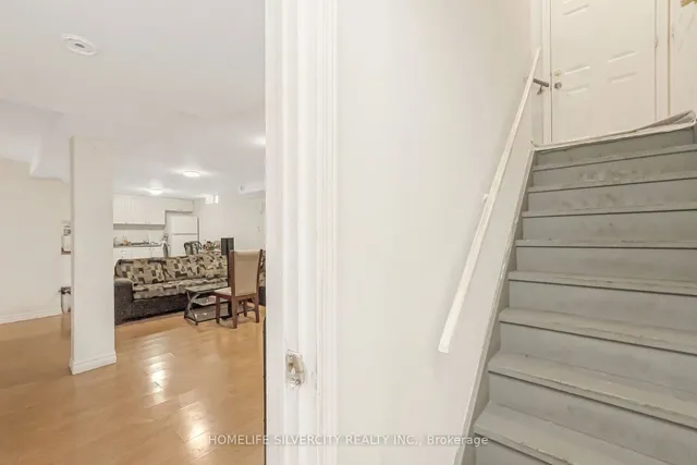 Additional image 29 of 2 Giza Cres