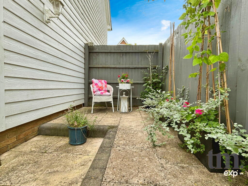 Additional image 20 of Almond Road, Dunmow