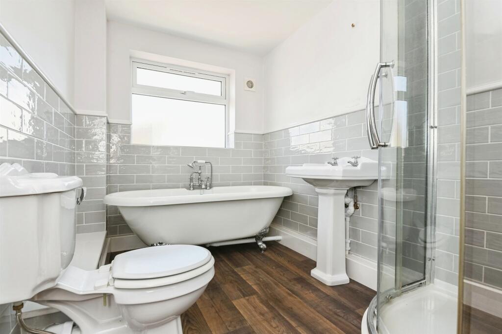 Additional image 8 of Fern Way, Jaywick, Clacton-On-Sea