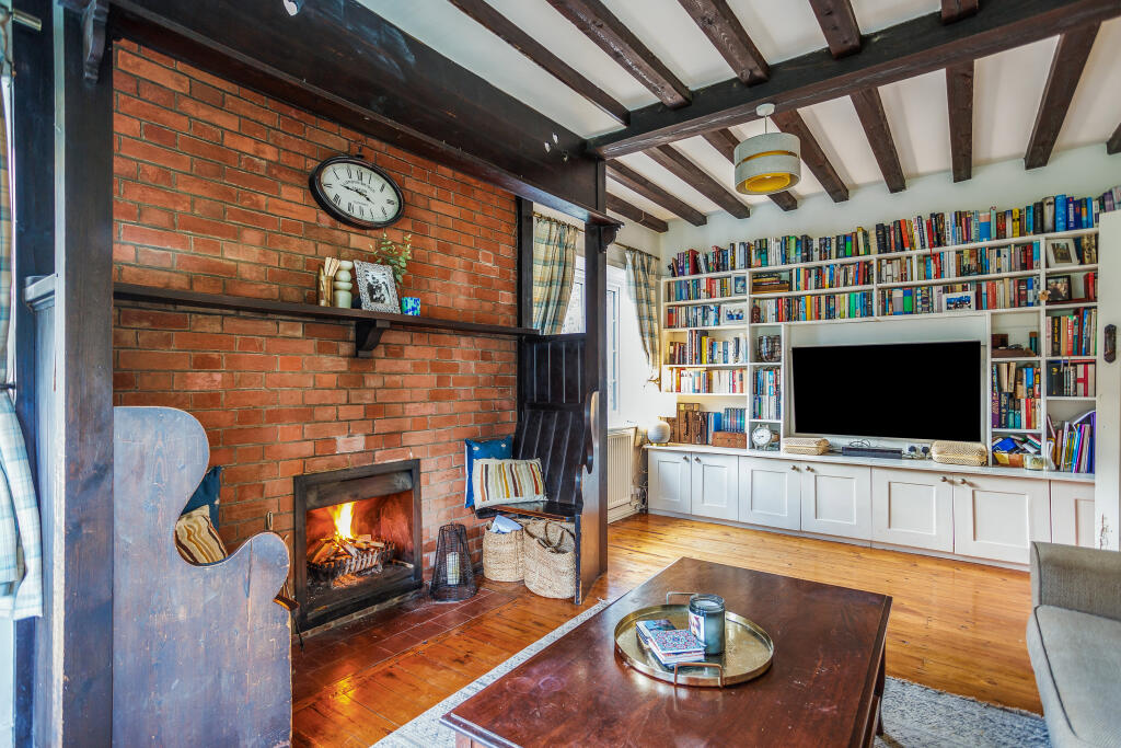 Additional image 22 of Woodland Way, Caterham, CR3