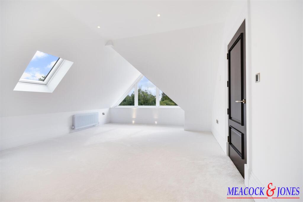 Additional image 32 of Ridgeway, Hutton Mount, Brentwood