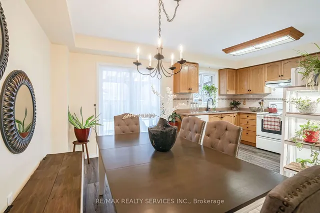 Additional image 14 of 28 Native Landing