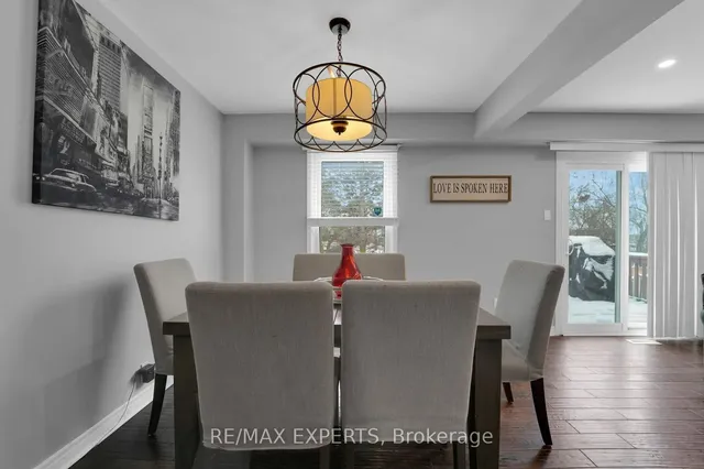 Additional image 14 of 10 Cassander Cres