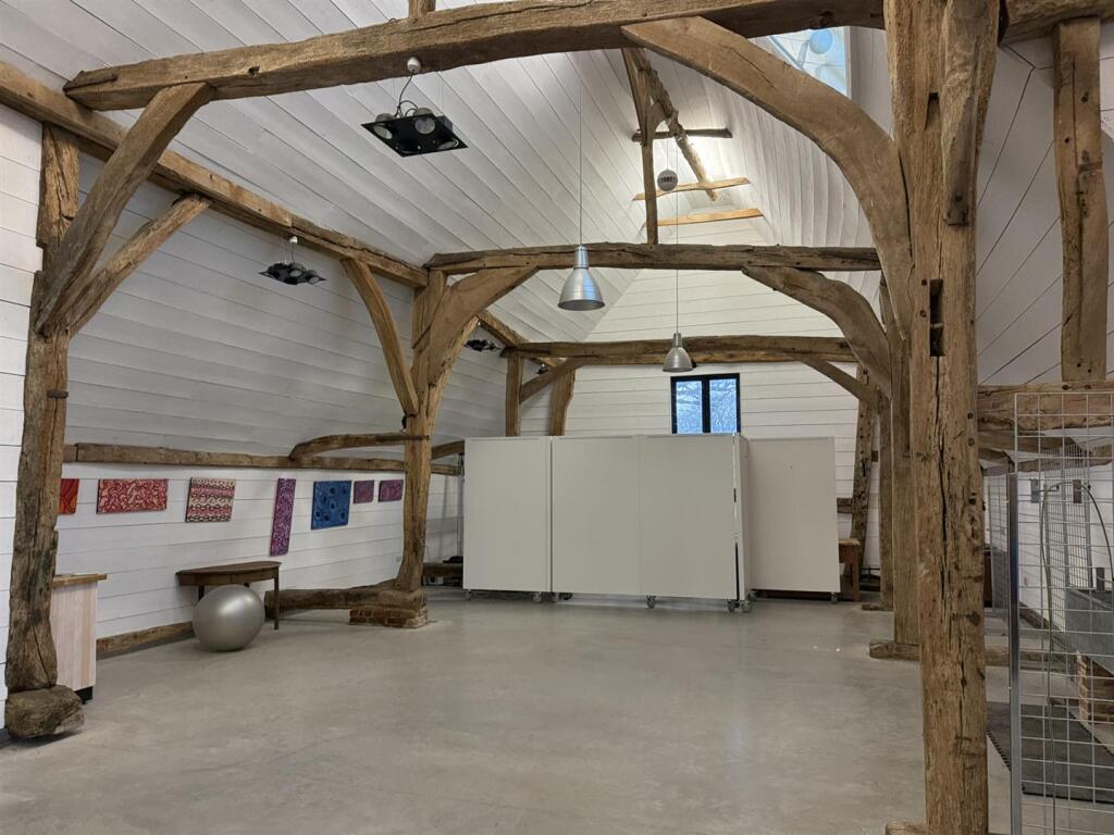 Additional image 7 of Barley Barn, Slamseys, Great Notley