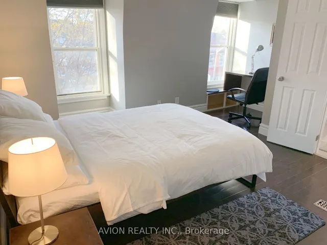 Additional image 16 of 83 Sullivan St