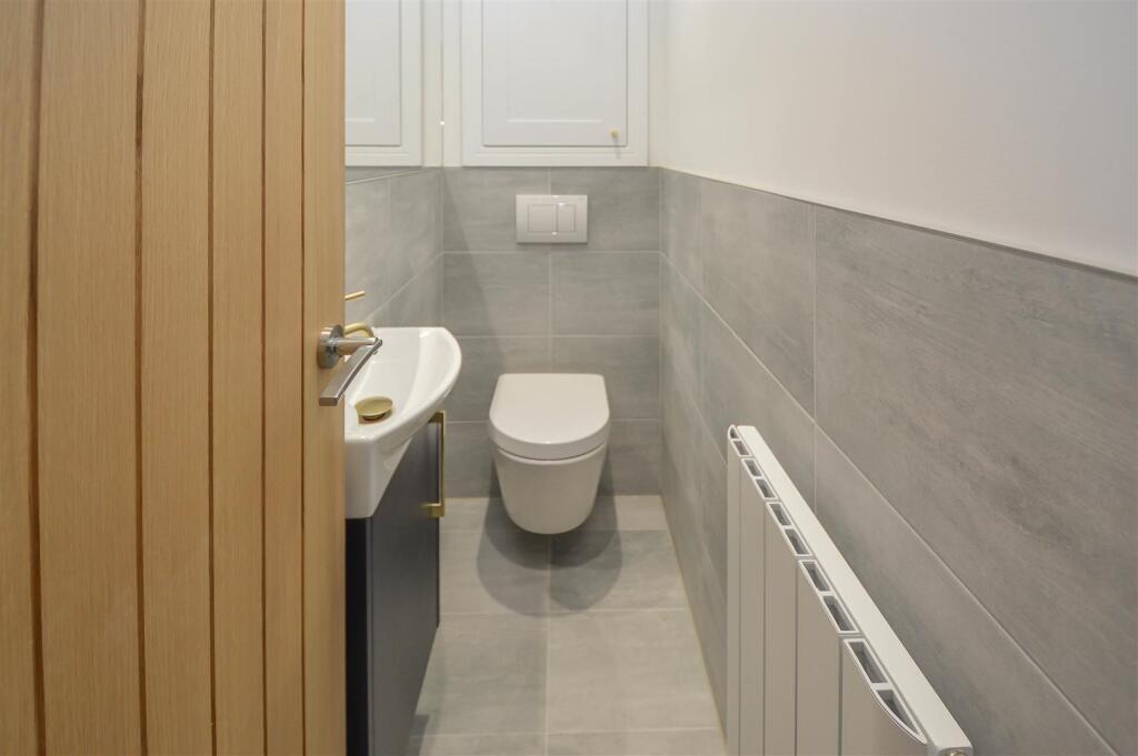 Additional image 12 of Robin Close, Billericay