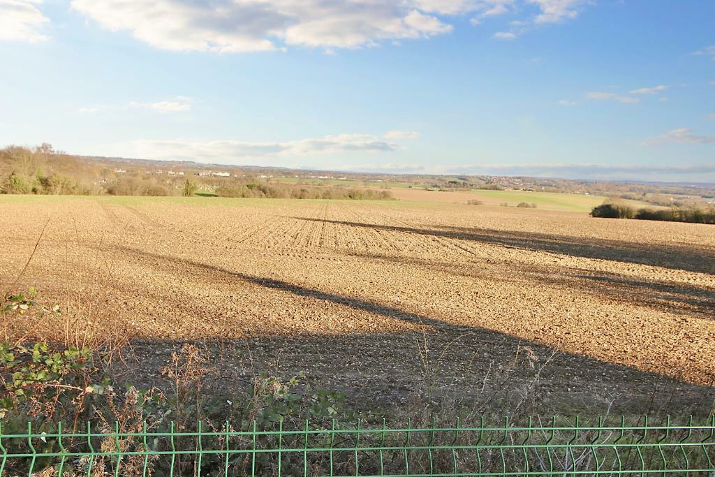 Additional image 33 of Noak Hill Road, Billericay