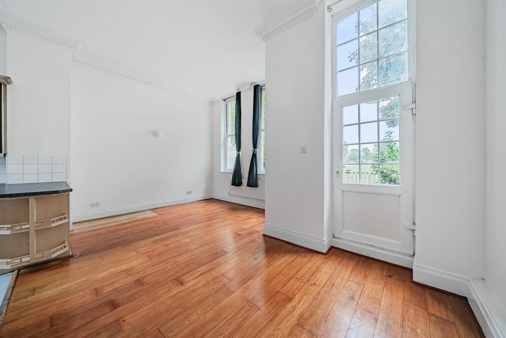 Additional image 3 of Brigade Place, Caterham, CR3