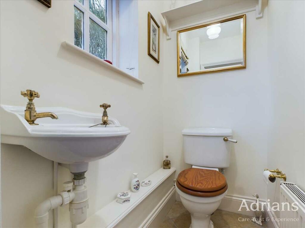 Additional image 11 of Russets, Gutters Lane, Broomfield, Chelmsford