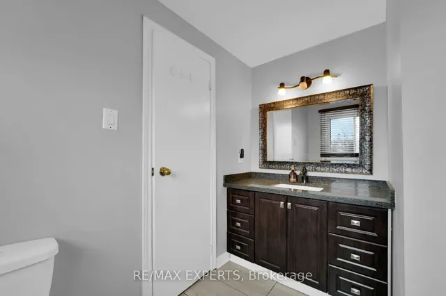 Additional image 31 of 10 Cassander Cres